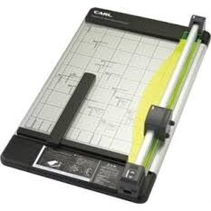 Bàn cắt giấy A3 Carl DC 230 -  32 tờ