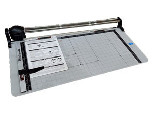 Bàn cắt giấy Roll & Blade TM680