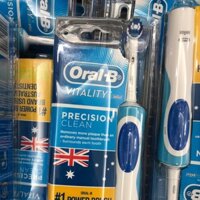 Bàn chải đánh răng bằng điện Oral B Vitality Precision clean