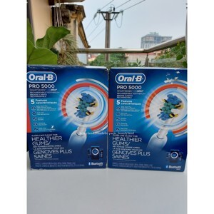 Bàn chải đánh răng điện Oral-B Pro 5000