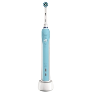 Bàn chải đánh răng điện Oral-B Pro600 D16.513