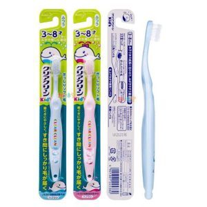 Bàn chải đánh răng Kao trẻ em (từ 3 - 8 tuổi)