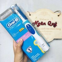 Bàn chải điện Oral B Braun