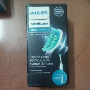 Bàn chải điện Philips Sonicare 1100 DailyClean