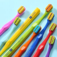 Bàn chải răng niềng siêu mềm có rãnh giữa Pesitro 6580 ultra soft ortho