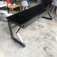 Bàn chân K dài 2m có 3 hộc kéo