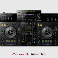 Bàn DJ Pioneer XDJ-RR