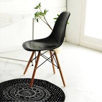 BÀN GHẾ EAMES CHÂN GỖ ĐAN THÉ (THANH LÝ)