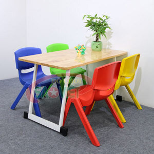 Bàn gỗ gấp mầm non S013VD1