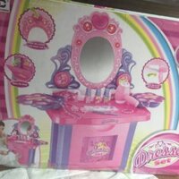 Bàn gương trang điểm