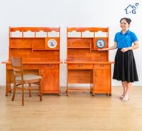 Bàn học sinh gỗ liền kệ có đồng hồ cho bé
