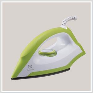 Bàn là khô Electrolux EDI1014