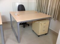 Bàn làm việc 2 chỗ vách ngăn kính BVK01