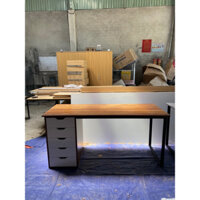 Bàn làm việc ikea tủ năm ngăn khung sắt