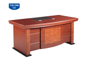 Bàn lãnh đạo Hòa Phát DT 1680H35