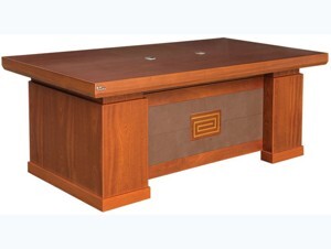 Bàn lãnh đạo Hòa Phát DT1890VM16