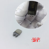 Bản lề Zippo zin phần dưới tháo từ Zippo chính hãng