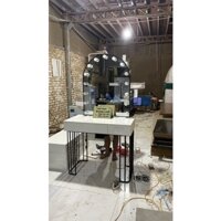 bàn makeup chuyên nghiệp mẫu mới