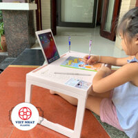 Bàn nhựa gấp gọn có khe cắm bút, để ipad 1833. Bàn học ngồi bệt.