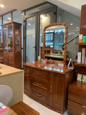 Bàn phấn trang điểm Hoàng Anh K7