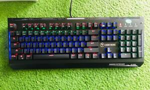 Bàn phím cơ Lightning AD9000