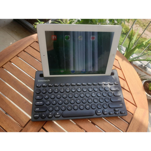Bàn phím - Keyboard Bluetooth Simetech KB-700