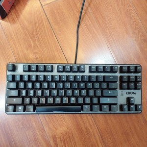 Bàn phím - Keyboard Krom Kernel TKL