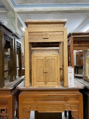Bàn thờ gỗ gụ BT03