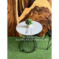 Bàn tròn mặt đá chân sắt