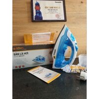 Bàn Ủi Hơi Nước Cầm Tay 2000W Goldsun GIR2303 Là Khô Là Hơi Tiện Lợi Tự Ngắt Khi Không Dùng - Hàng chính hãng Goldsun