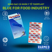 Băng cá nhân Tigerplast Blue chuẩn BRC & IFS dùng khi làm bếp, nấu ăn - Hộp 100 cái