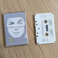 Băng Cassette Michael Jackson bất khả chiến bại A0218 Còn hàng