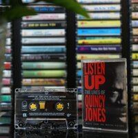Băng Cassette Tape Gốc | Soundtrack, Hip Hop, Jazz | Quincy Jones – Listen Up (The Lives Of Quincy Jones) (US, 1990)