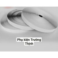 Băng dính nhám mặt gai, Velcro, hook and loop tape có keo là sản phẩm dựa trên Velcro truyền thống.