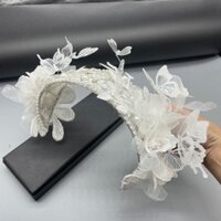 Băng đô cài tóc cô dâu bản lớn đính hoa hai bên