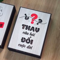 [BẢNG GỖ TRANG TRÍ] Tranh slogan treo tường TBIG126 - Trang động lực thay đổi câu hỏi đổi cuộc đời