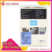 Băng in nhãn Dymo  DM-40916 chữ đen nền xanh dương khổ rộng 9MM, dài 7 mét, sử dụng cho máy Dymo LabelManager