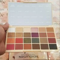 BẢNG MẮT MAKEUP REVOLUTION SOPH X