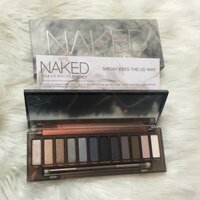 Bảng màu mắt Urban Decay Naked Smoky – vũ khí cho đôi mắt luôn đẹp hút hồn