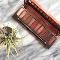 Bảng phấn mắt Urban Decay-Naked Heat