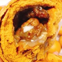 Bánh bao nhân óc chó chảy