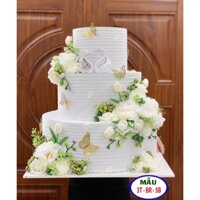 Bánh cưới 3 tầng hoa xanh trắng siêu đẹp