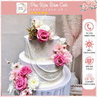 bánh cưới mô hình 3 tầng