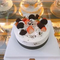 Bánh kem có dâu tây