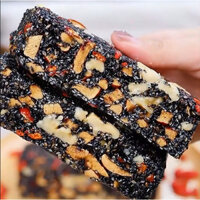 Bánh Mè Đen Siêu Hạt Óc Chó Hạnh Nhân Táo Đỏ Không Đường Tốt Cho Sức Khỏe Chanvy