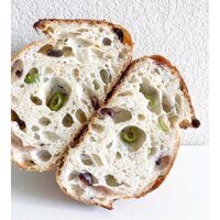 Bánh mì sourdough olive - Artisan Olive Bread