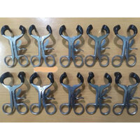 banh môi bắt buộc trẻ em hoặc người lớn