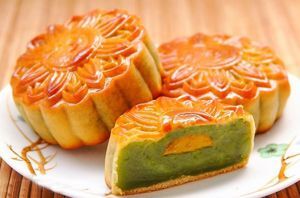 Bánh nướng Kinh đô đậu xanh lá dứa 2 trứng 210g