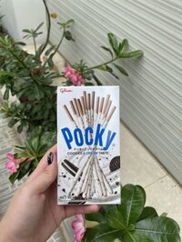 Bánh Pocky Vị Cookies Cream Thái Lan 40g