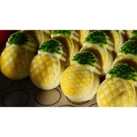 Bánh qui nhân dứa nhà làm.